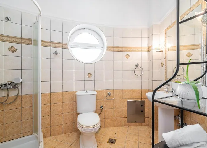 Sunshine - Private Hot Tub * Gaitani