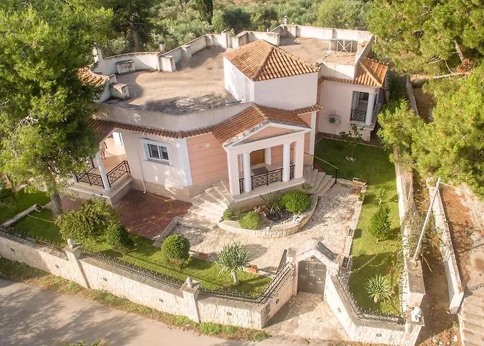 Villa Sunshine - Private Hot Tub Gaitani