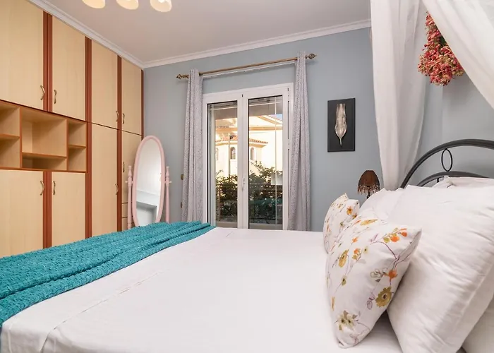 Sunshine - Private Hot Tub * Gaitani