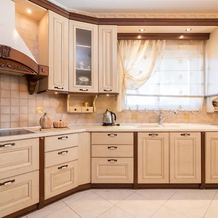 Sunshine - Private Hot Tub