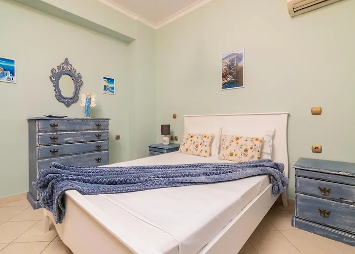 Villa Sunshine - Private Hot Tub Gaitani