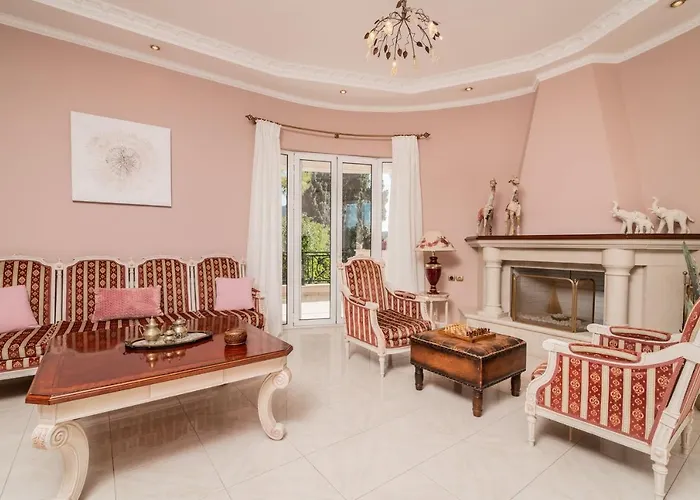 Sunshine - Private Hot Tub