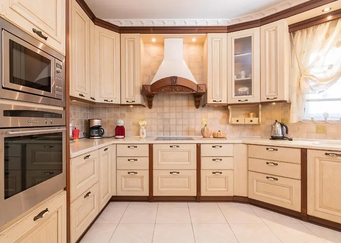 Villa Sunshine - Private Hot Tub Gaitani