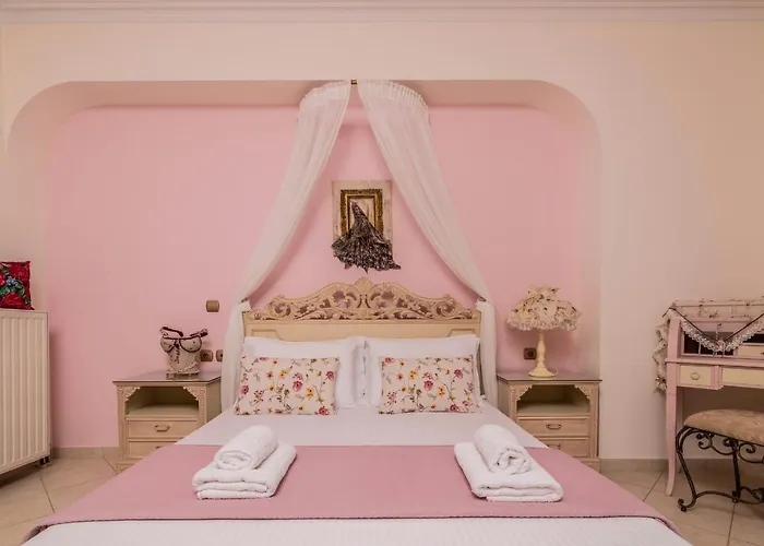 Sunshine - Private Hot Tub *