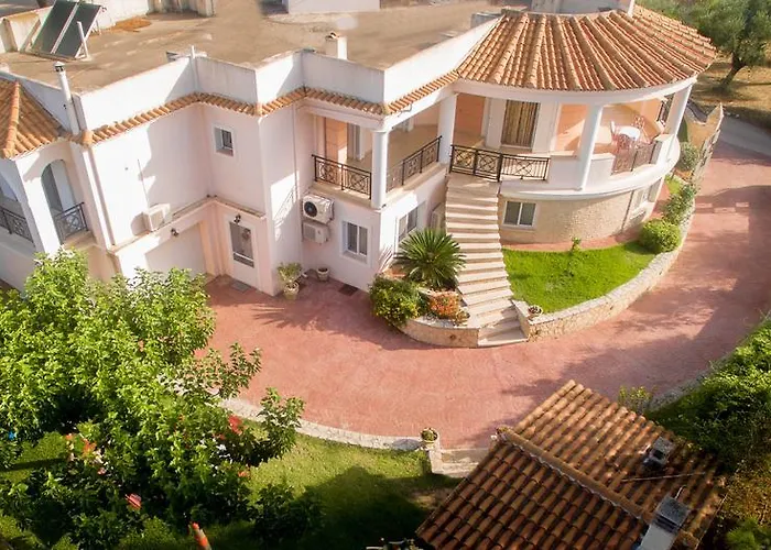 Villa Sunshine - Private Hot Tub